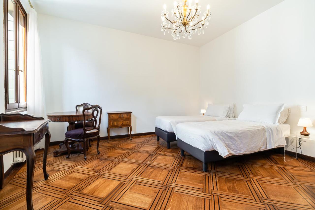 Del Remer Apartment - 5Mins From San Marco Sq Βενετία Εξωτερικό φωτογραφία