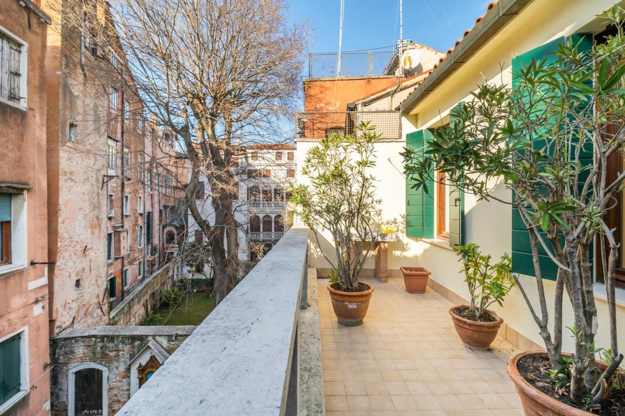 Del Remer Apartment - 5Mins From San Marco Sq Βενετία Εξωτερικό φωτογραφία